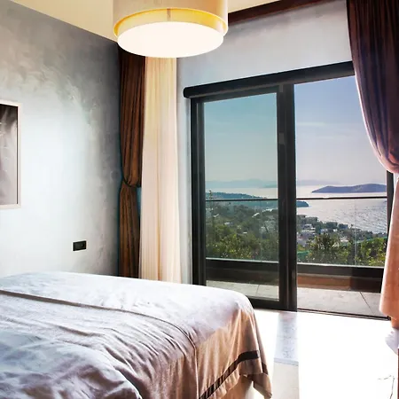 Farilya By Important Group Travel Villa *