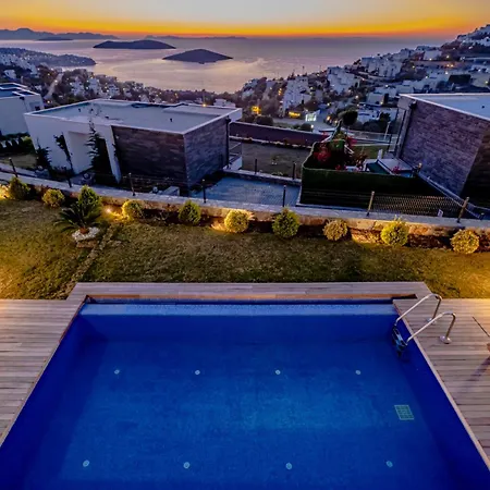 ヴィラ Farilya By Important Group Travel