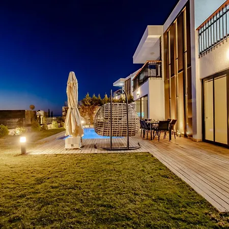 Farilya By Important Group Travel