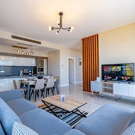 Farilya By Important Group Travel