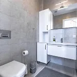 Farilya By Important Group Travel Villa