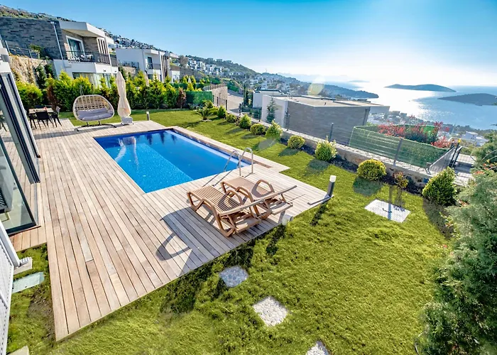 Farilya By Important Group Travel Villa